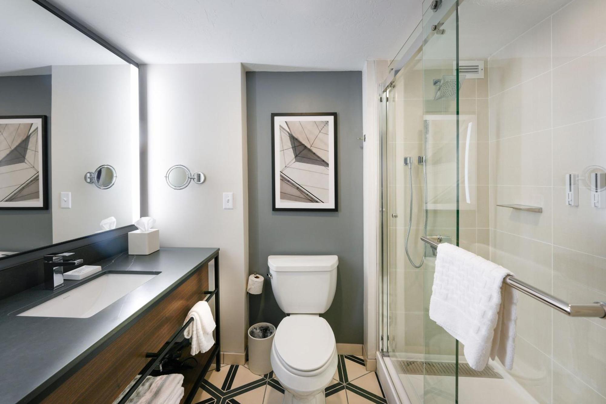 Oshkosh Marriott Waterfront Hotel & Convention Center Esterno foto