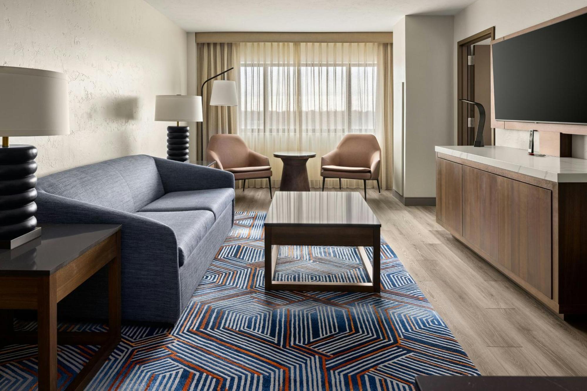 Oshkosh Marriott Waterfront Hotel & Convention Center Esterno foto