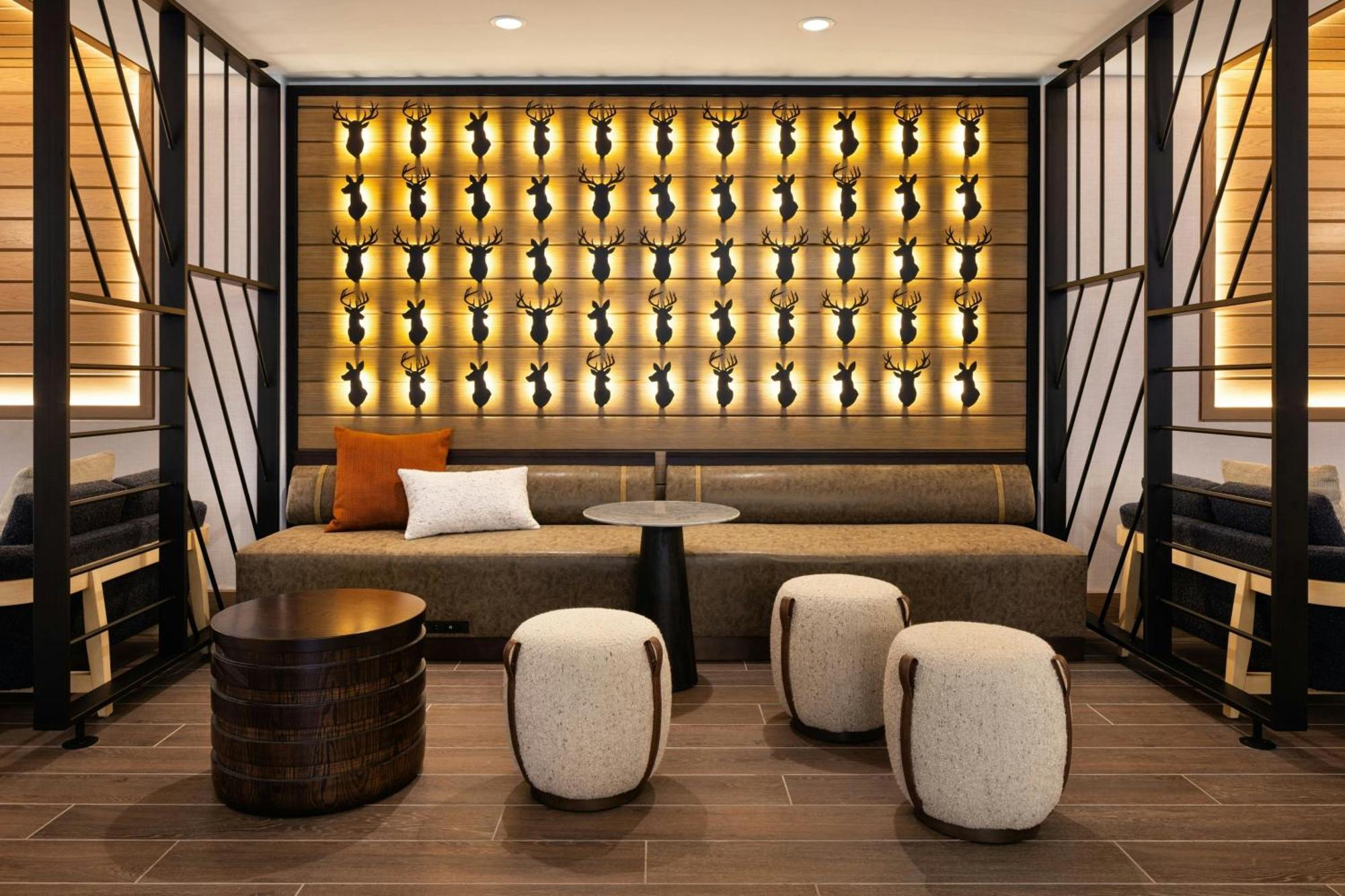 Oshkosh Marriott Waterfront Hotel & Convention Center Esterno foto